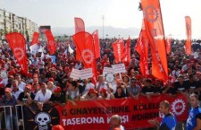 İzmir: “Taşerona Karşı #Direnİşçi” eyleminden fotoğraflar