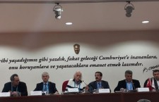 DİSK Genel Başkanı Kani Beko “Sosyal İnsan Hakları Ulusal Sempozyumu"nda konuştu