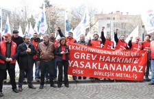 L20 toplantısı sürerken hükümete seslenen metal işçileri: “Ekmeğimizden elinizi çekin!”