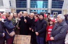 Anadolu Adliyesi direnişine DİSK’ten dayanışma ziyareti
