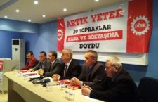 “Bu kadar acı yeter! Suriye macerasına son! Yurtta barış, dünyada barış”