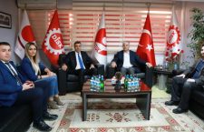 CHP Genel Başkan Yardımcısı Öztürk Yılmaz DİSK’i ziyaret etti