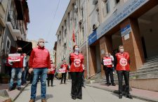 “İşten çıkarmalar yasaklansın! Ücretsiz izne ve sefalet ödeneğine hayır!”