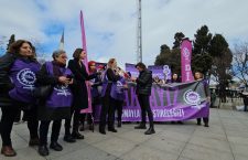 DİSK Kadın Komisyonu Beşiktaş’tan seslendi: “Dayanışmayla Ayaktayız Örgütlenerek Değiştireceğiz”