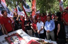 DİSK’in Kurucu Başkanı Kemal Türkler katledilişinin 43. yıldönümünde mezarı başında anıldı