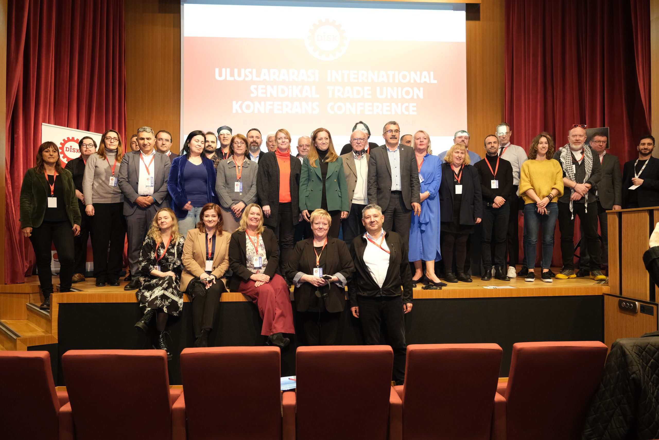 Nell’ambito degli eventi del 57° anniversario di DİSK – DİSK si è tenuta la Conferenza sindacale internazionale