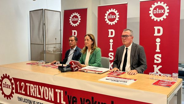 Ücretlerimiz eriyor, alım gücümüz düşüyor: Tek çare örgütlenme!
