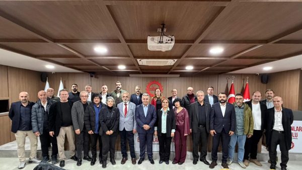 İşçiler birleşir; bu düzen değişir! Ekmek, barış ve adalet için 1 Mayıs’a!