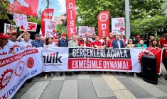 TÜİK önünde gerçeklerin açıklanmasını ve kayıplarımızın giderilmesini istedik