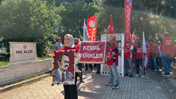 Kemal Türkler ölümsüzdür!