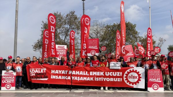 Gelirde, vergide, ülkede adalet için ilk Emekçi Buluşması Kadıköy’deydi